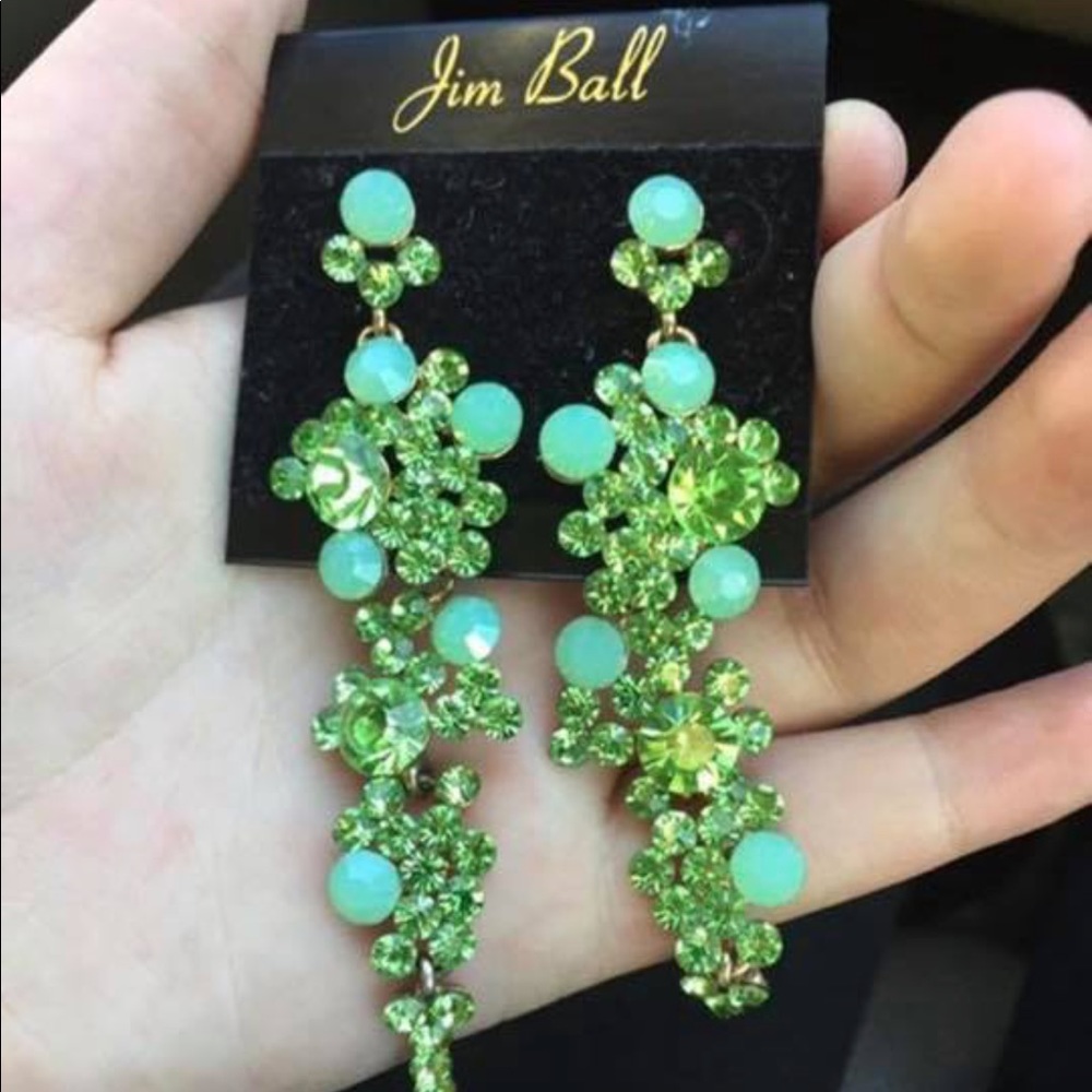 Prom or pageant earrings